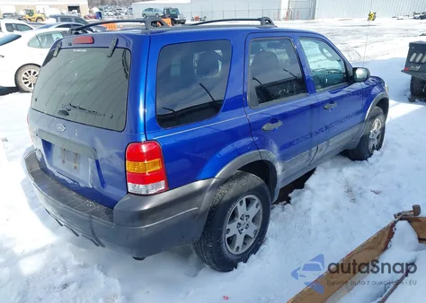 2005 Ford Escape Xlt from USA, damaged, VIN 1FMCU93175KA43204